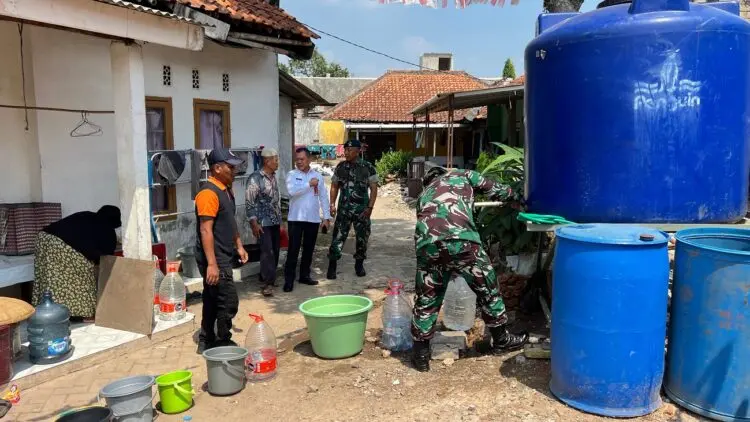 Kekeringan Meluas di Tangsel, 421 KK Terdampak dan 576 Ribu Liter Air Bersih Disalurkan