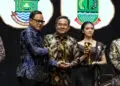 Komitmen Tingkatkan SDM Lewat Beasiswa, Pemkab Tangerang Raih Penghargaan