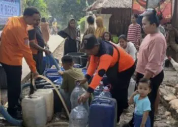 BPBD Kabupaten Lebak Sudah Salurkan 382 Ribu Liter Air kepada Warga