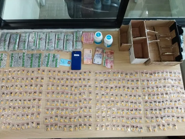 Polisi Gerebek Kios Obat Ilegal di Kosambi, Ribuan Butir Tramadol dan Hexymer Disita