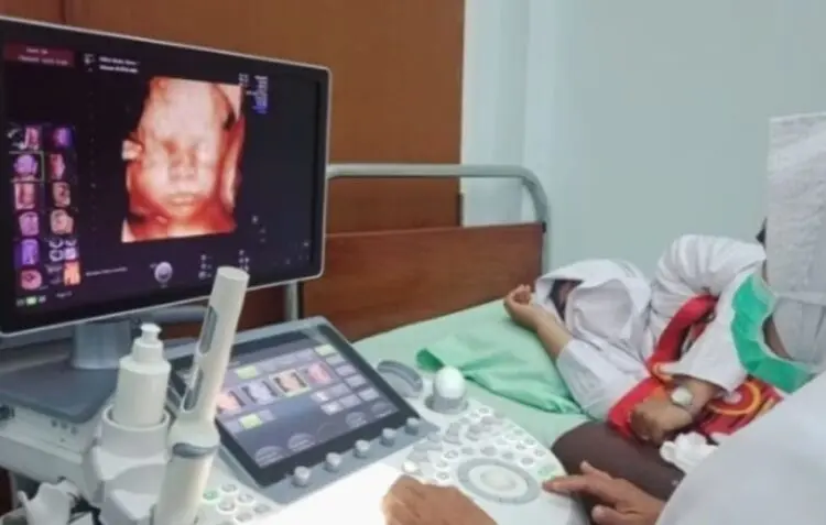 Jangan Tertipu Test Pack Positif, Dokter RS Sari Asih Ungkap Pentingnya USG Dini Cegah Hamil Anggur