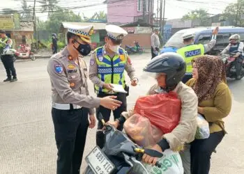 Satlantas Polresta Tangerang Edukasi Pengendara di Titik Rawan Kecelakaan