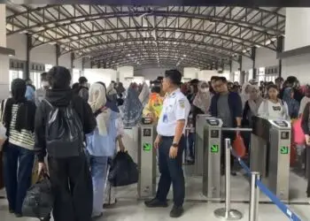 Tiket Kereta Cuma Rp8, Penumpang Rangkasbitung Diprediksi Tembus 40 Ribu