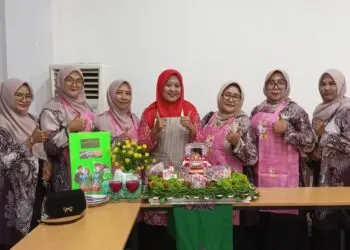 Persit Panongan Tangerang Semarakkan HUT RI dengan Lomba Tumpeng Merah Putih
