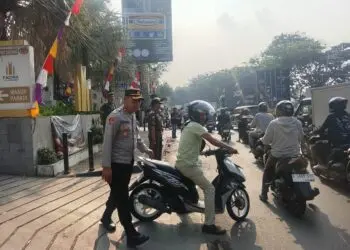 Pelajar Mau Demo ke DPR Dicegat Polisi di Batuceper, Puluhan Truk dan Motor Diperiksa