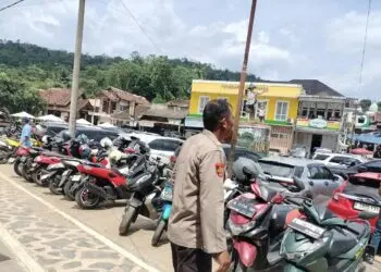 Jaro Kanekes Desak Perluasan Parkir Baduy
