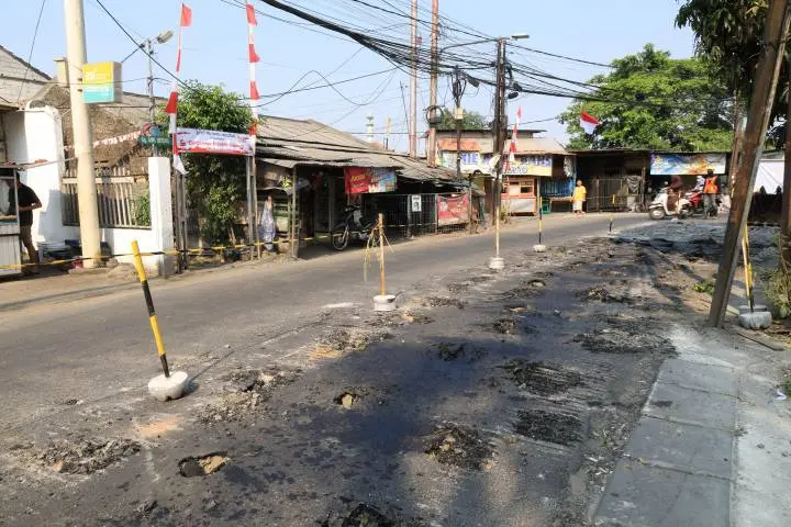 Pengerjaan Perbaikan Jalan Iskandar Muda Neglasari Dimulai