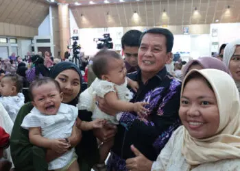 132 Bayi Penerima ASI Eksklusif di Kabupaten Tangerang Diwisuda