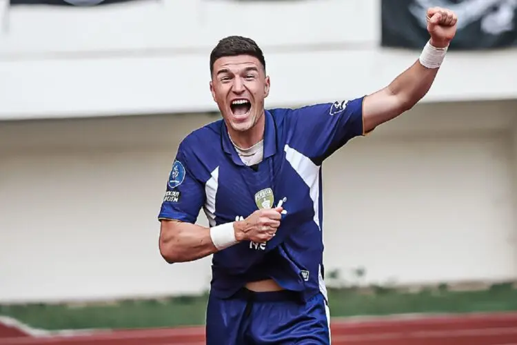 Aleksa Andrejic Bawa Persita Kalahkan Java United
