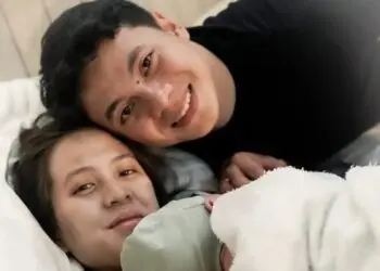 Adhisty Zara Melahirkan Bayi Laki-Laki