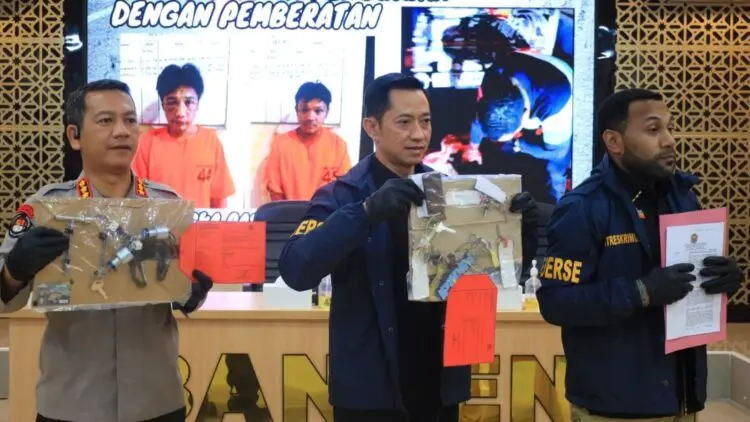 Empat Pelaku Pencurian Mobil Diamankan ke Mapolda Banten, Satu Orang DPO