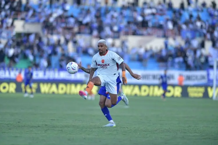 Bobol Gawang PSIM Lebih Dulu, Persita Harus Puas Bawa Satu Poin