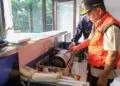 Gubernur Banten Andra Soni, meninjau aktivitas GAK di PVMBG, Minggu (6/9/2026). (ISTIMEWA)