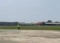 HELIKOPTER : Helikopter HR-3604, diterjunkan untuk melakukan pencarian rombongan wartawan yang hilang di Perairan Selat Sunda. (ISTIMEWA)