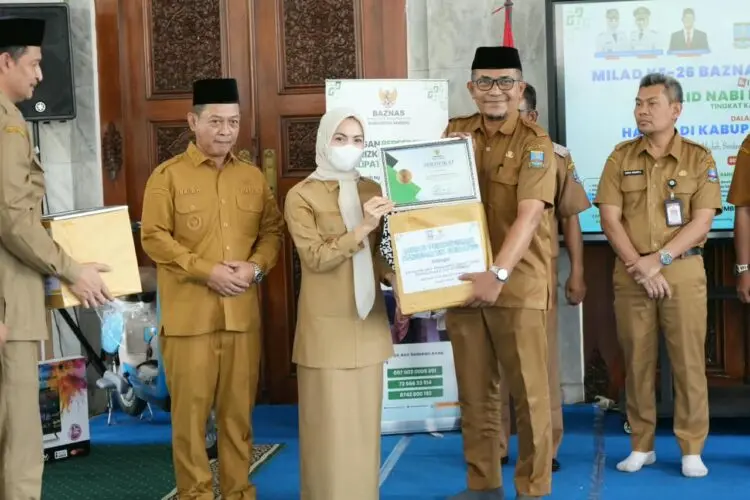 MILAD BAZNAS -- Bupati Serang Ratu Rachmatuzakiyah, usai menghadiri acara Milad ke 26 Baznas Tingkat Kabupaten Serang tahun 2026, di Pendopo Bupati pada Selasa (15/9/2026). (ISTIMEWA)