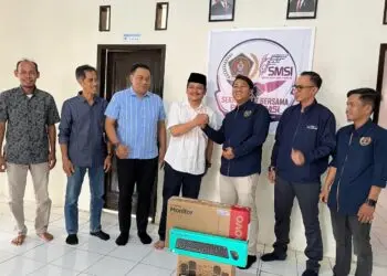 BANGUN KOLABORASI -- Jajaran anggota Fraksi Partai Demokrat DPRD Kabupaten Pandeglang, membangun sinergitas dan kolaborasi dengan wartawan, Rabu (16/9/2026). (ISTIMEWA)