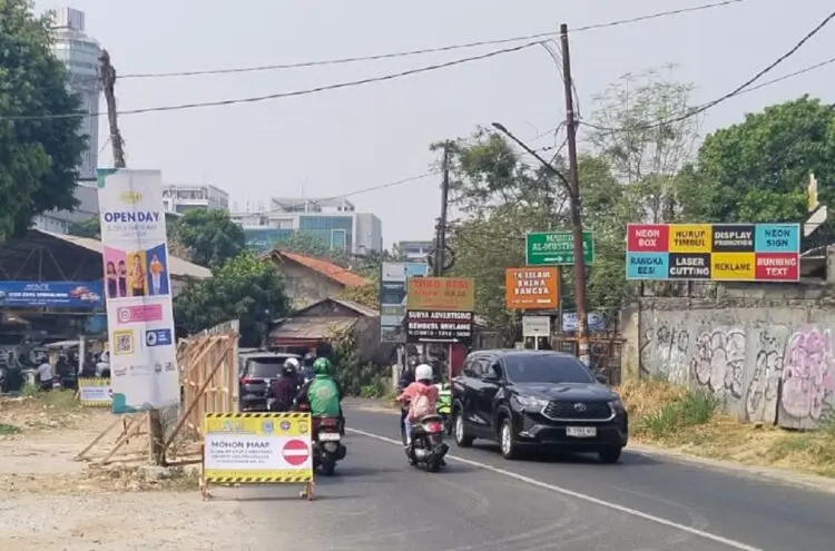 Dinas SDABMBK Tangsel Mulai Garap Pelebaran Jalan Maruga Raya