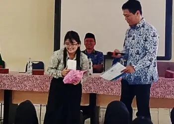 Edukasi Literasi Keuangan Sejak Dini, Guru SMAN 6 Kabupaten Tangerang Bagikan Strategi Pengelolaan Finansial