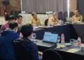 PEMBAHASAN PERUBAHAN RTRW -- Dinas Pekerjaan Umum dan Penataan Ruang (PUPR) Kabupaten Serang, melakukan kajian revisi Rencana Tata Ruang Wilayah (RTRW) Kabupaten Serang, bersama konsultan dan sejumlah Organisasi Perangkat Daerah (OPD) di lingkungan Pemkab Serang serta Pemerintah Provinsi (Pemprov) Banten. (ISTIMEWA)