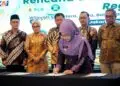 PENANDATANGANAN -- Bupati Pandeglang Raden Dewi Setiani, melakukan penandatanganan komitmen bersama dalam rangka percepatan penyusunan Rencana Detail Tata Ruang (RDTR) Region I, bersama Kementerian Agraria dan Tata Ruang/Badan Pertanahan Nasional (ATR/BPN), Selasa (29/9/2026). (ISTIMEWA)