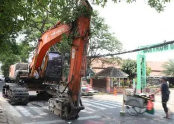 Kerusakan Jalan Teuku Umar Karawaci Akhirnya Diperbaiki