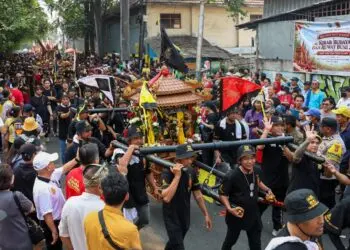Merawat Tradisi dan Doa dari Kelenteng Lewat Ruwat Bumi dan Kirab Budaya