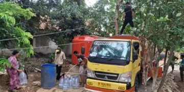 Imbas Kekeringan, Warga Setu Tangsel Minta Pengiriman Air Terus Dilakukan