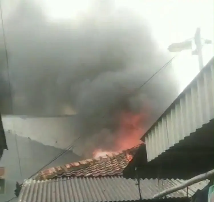 2 Rumah di Tanah Tinggi Tangerang Terbakar, Kerugian Ditaksir Rp 250 Juta