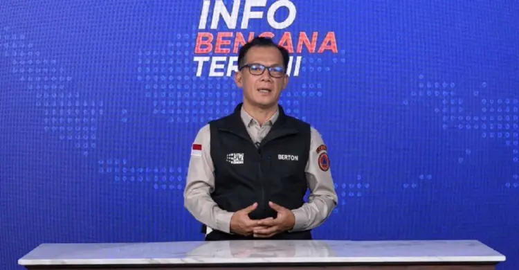 BNPB Nyatakan Gunung Anak Krakatau, Merapi, dan Semeru Masih Berstatus Siaga