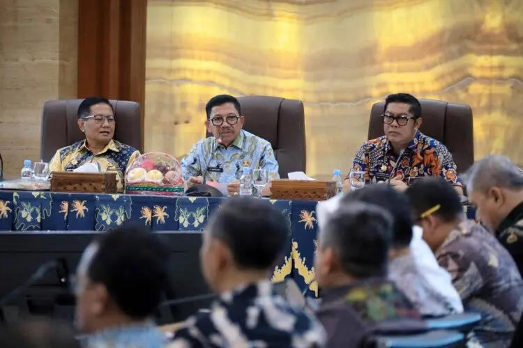 Sachrudin Minta Saluran Air Dibersihkan Sebelum Musim Hujan