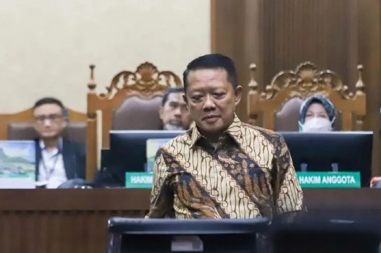 Mantan Jampidsus Febrie Didakwa Terima Rp346,7 M dan US$440.990