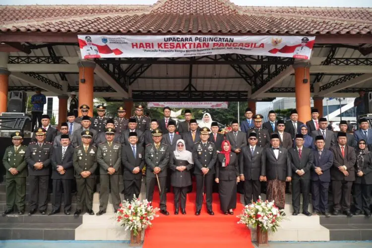 UPACARA -- Kegiatan upacara Peringatan Hari Kesaktian Pancasila, di Alun-alun Pandeglang, Kamis (1/10/2026). (ISTIMEWA)