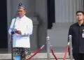 MEMIMPIN UPACARA : Gubernur Banten Andra Soni, memimpin upacara peringatan HUT ke 26 Provinsi Banten. (ISTIMEWA)