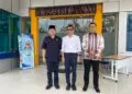 BERKUNJUNG --- Jajaran anggota Fraksi dan DPC Partai Demokrat Kabupaten Pandeglang, berkunjung ke kantor BPN Pandeglang.(ISTIMEWA)