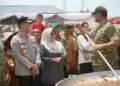 PENUTUPAN -- Penutupan kegiatan Karya Bakti TNI Skala Besar, dilaksanakan oleh Mabes TNI berlangsung di Lapangan Yonif TP 842/Badak Sakti Rancecet, Desa Rancapinang, Kecamatan Cimanggu, Kabupaten Pandeglang, Jumat (9/10/2026). (ISTIMEWA)