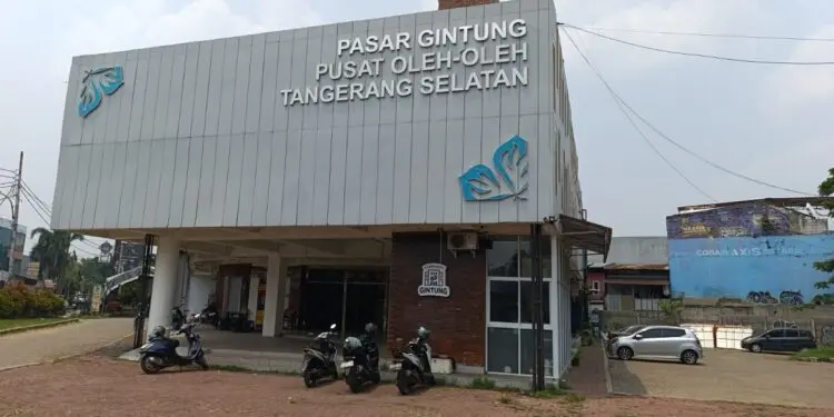 Pasar Gintung Tangsel Kurang Diminati Pengunjung