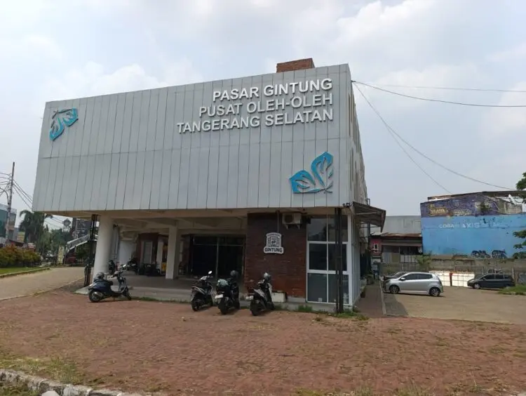 Pasar Gintung Tangsel Kurang Diminati Pengunjung