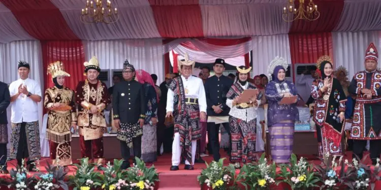 HUT ke-394 Kabupaten Tangerang, ASN Kenakan Pakaian Adat Nusantara