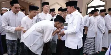 Resmikan Masjid Nila Sari Cisauk, Bupati Tangerang Dorong Pembentukan Karakter Santri