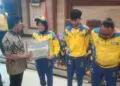 Wali Kota Sachrudin Serahkan Bonus Untuk Peraih Medali Popda dan Peparpeda