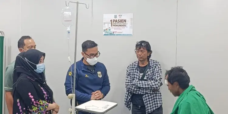 Jenguk Korban Ledakan Pasar Cimanggis di RSU Tangsel, Pilar: Pasien Luka Bakar Berat Butuh Dirujuk