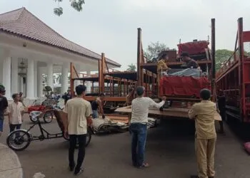 BANTUAN BECAK -- Pemerintah Kabupaten (Pemkab) Serang, mendapatkan alokasi 190 unit becak listrik dari program bantuan Presiden Republik Indonesia, Senin (19/10/2026). (ISTIMEWA)