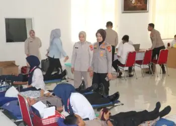 Anggota Polres Lebak Donor Darah untuk Kemanusiaan