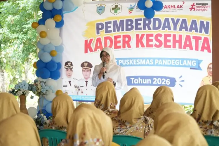 PEMBINAAN -- Kegiatan Pembinaan dan Pemberdayaan Kader Posyandu Kecamatan Majasari dan Kecamatan Pandeglang, yang digelar di Cafe Ne'u. (ISTIMEWA)