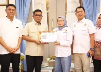 AUDIENSI -- Gubernur Banten Andra Soni, beraudiensi dengan jajaran pengurus KORMI Provinsi Banten. (ISTIMEWA)