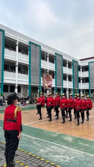 Tim Paskibra SMK Kesehatan Riksa Indrya