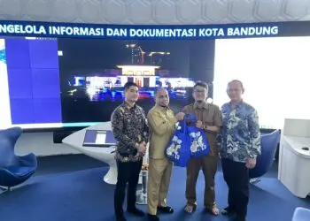 KUNKER -- Jajaran Diskominfosantik Kabupaten Serang, melakukan Kunjungan Kerja (Kunker) ke Bandung, belum lama ini. (ISTIMEWA)