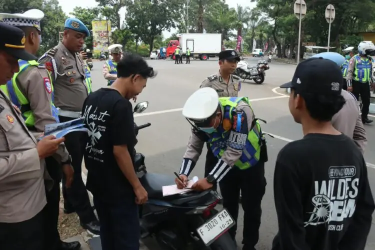 Hari Pertama Operasi Patuh Maung 2026, Polresta Tangerang Tindak Pelanggar Lalu Lintas