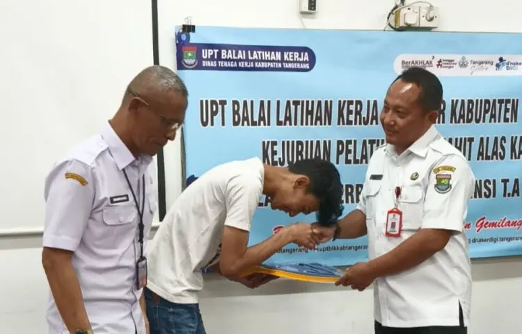 Kolaborasi BLK Kabupaten Tangerang dan PT ADIS Berhasil, 95 Peserta Terserap Kerja