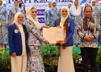 PELANTIKAN -- Pelantikan dan Pengukuhan DPC IWAPI Kabupaten Serang, di salah satu hotel di Kota Serang, Selasa (27/10/2026). (ISTIMEWA)